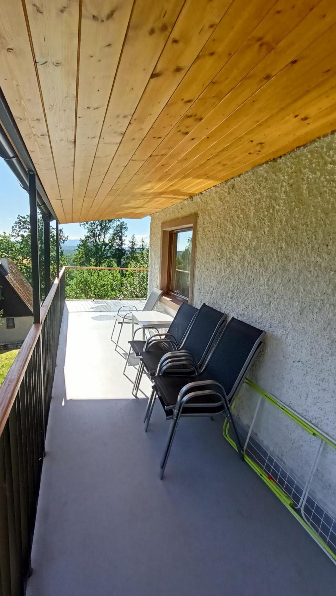Sunny Terrace Lejlighed Strizov Eksteriør billede